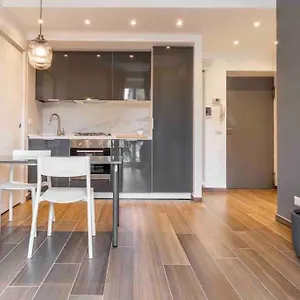  Appartamento Bellaria House M5 San Siro Wi-fi Super Veloce Italia